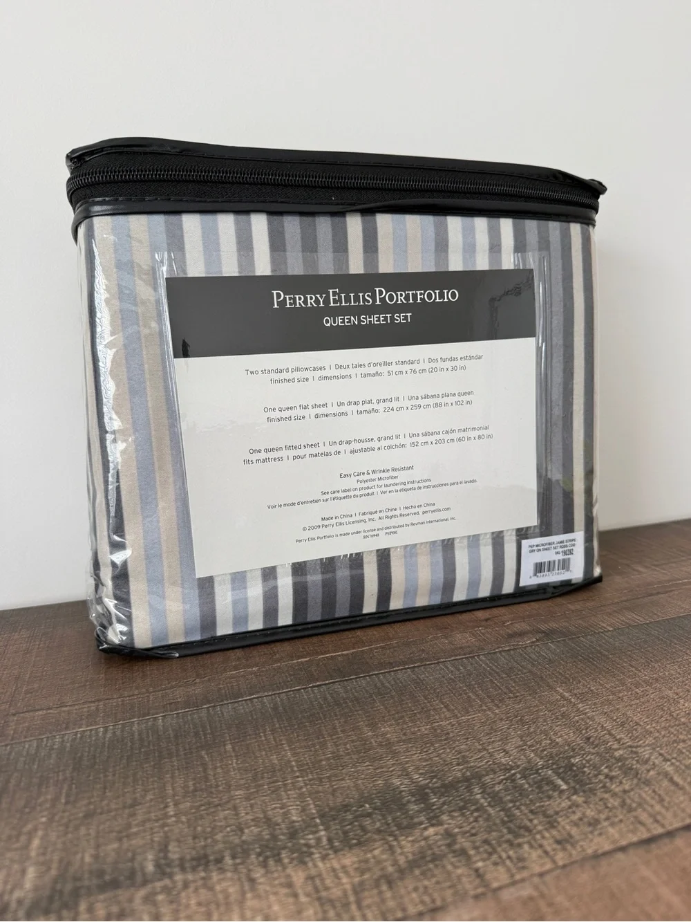 Perry Ellis queen sheet